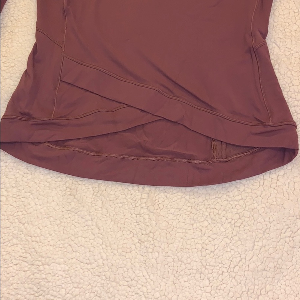 Lululemon - Picture 2 of 3